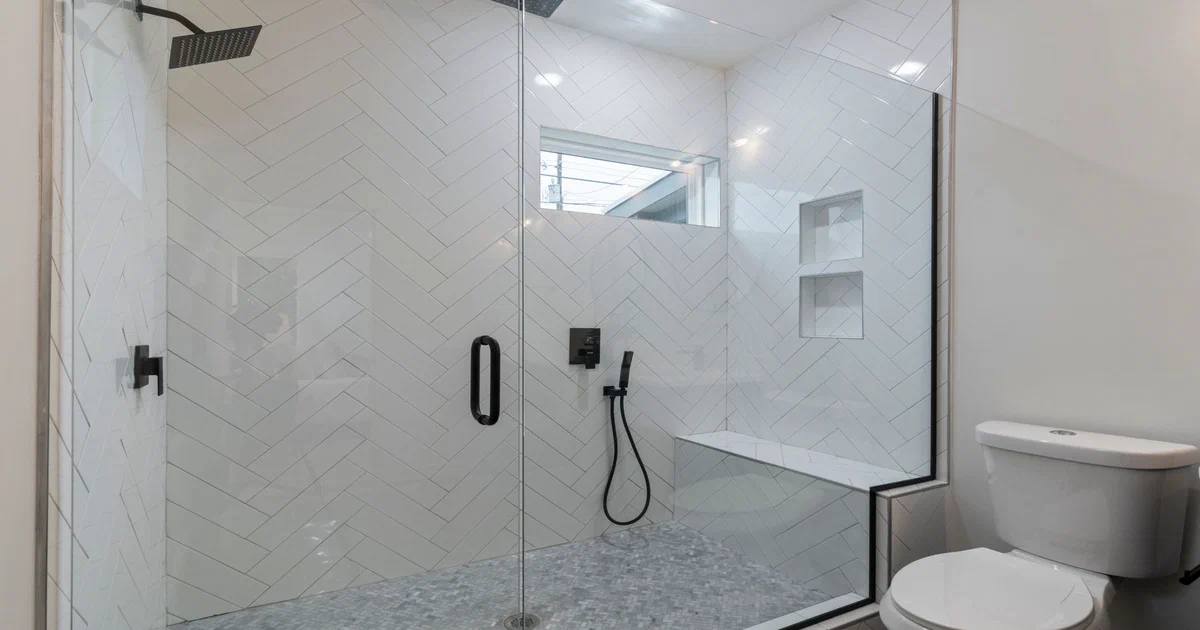 Douche Italienne avec Banc : Confort et Design