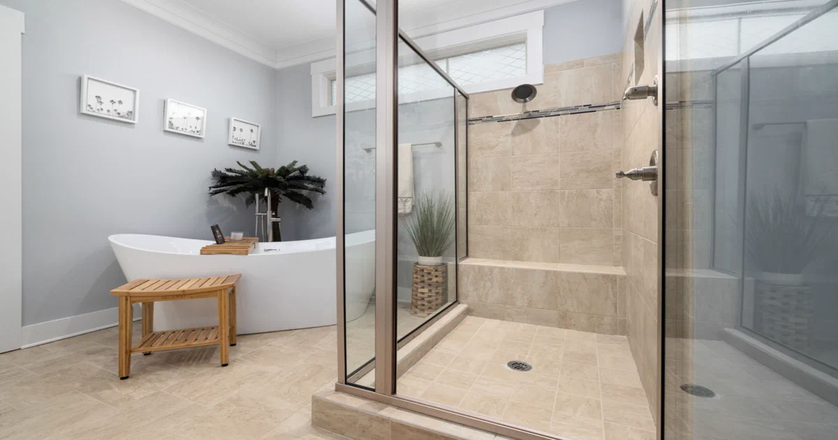 Douche Italienne avec Porte : Parois et Portes en Verre