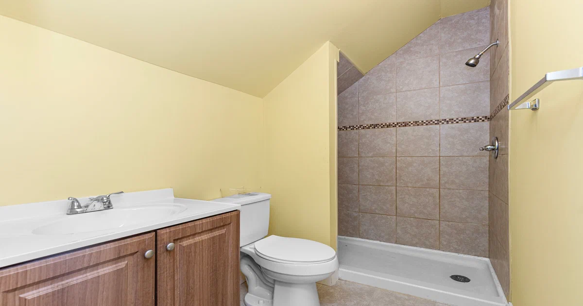 Douche Italienne dans une Petite Salle de Bain : Solutions et Astuces